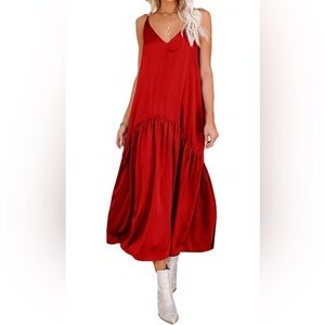 NWT Umenlele Satin Sexy Spaghetti Strap Flowy Maxi Dress in Red - Size M ♥️